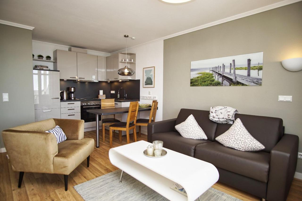 Mit Meerblick Und Balkon, Gratis Nutzung Vom Ahoi Erlebnisbad Und Sauna In Sellin - Meeresblick Fewo 25 Goehren  Exterior foto