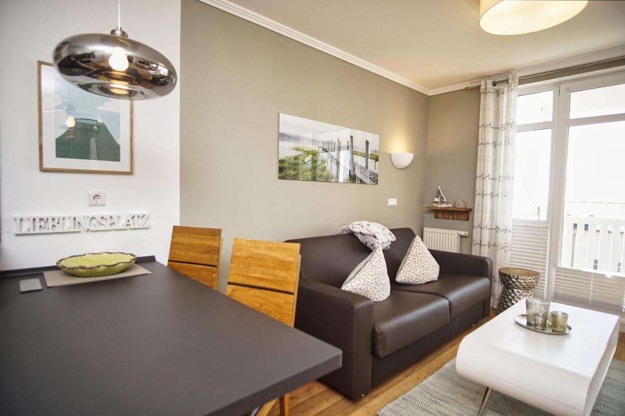 Mit Meerblick Und Balkon, Gratis Nutzung Vom Ahoi Erlebnisbad Und Sauna In Sellin - Meeresblick Fewo 25 Goehren  Exterior foto