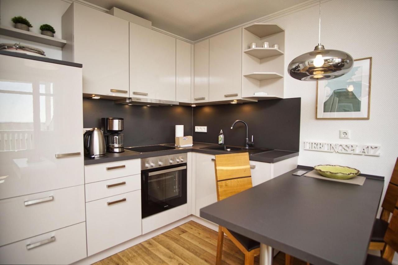 Mit Meerblick Und Balkon, Gratis Nutzung Vom Ahoi Erlebnisbad Und Sauna In Sellin - Meeresblick Fewo 25 Goehren  Exterior foto